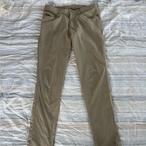 Lululemon ABC Pant. 34 TALL. Tofino sand